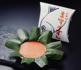 ますのすし一重.jpg