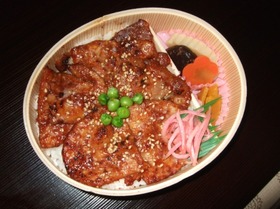 薩摩黒豚丼